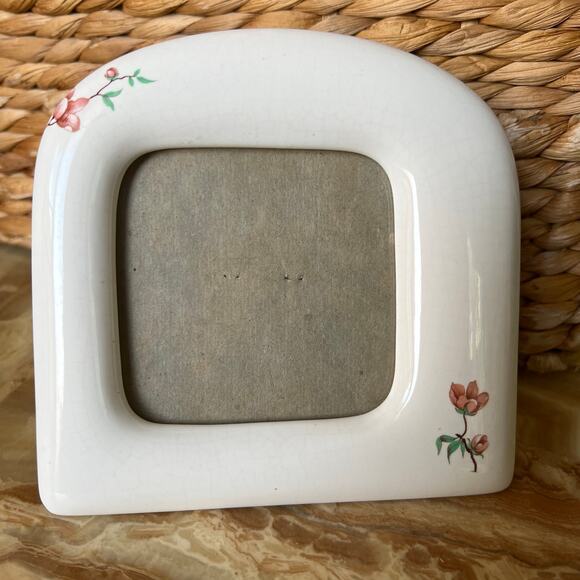 Small Floral Ceramic Frame - Picture 1 of 5